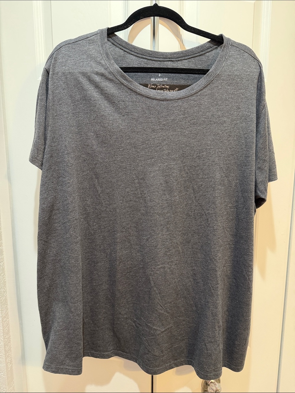 Torrid Relaxed Fit Gray Crewneck T-Shirt Size 2
